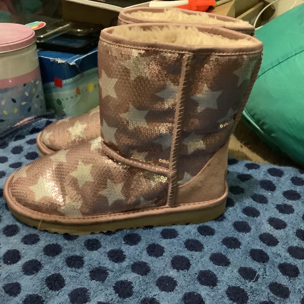 Ugg